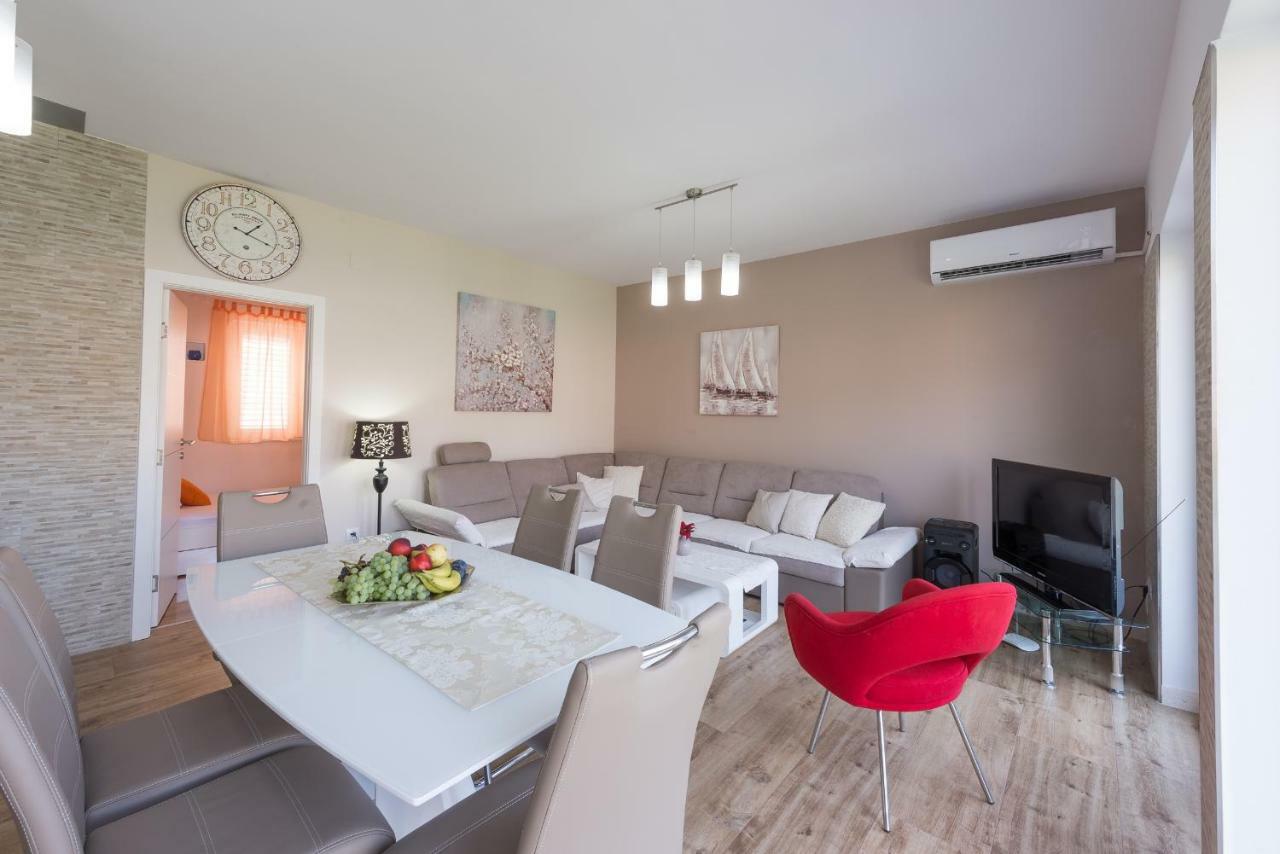 Apartment Amfora *